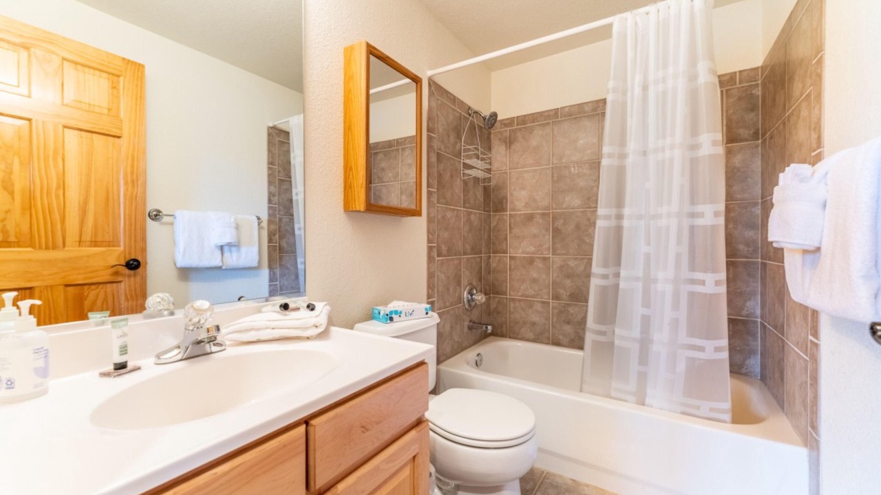 Photo of Bathroom in Wildernest