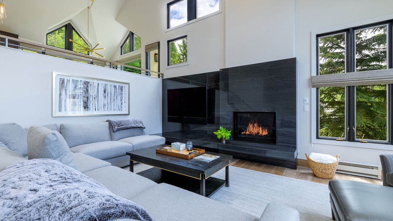 Photo of Livingroom in Beaver Creek