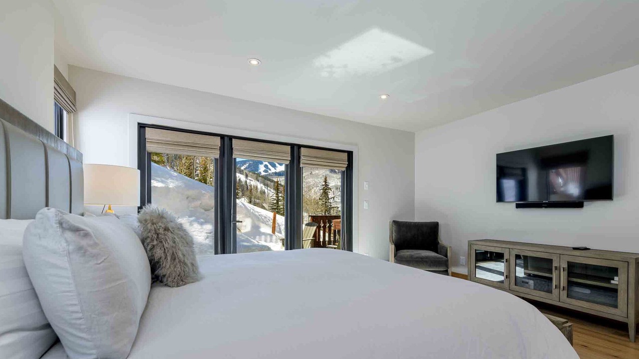 Photo of Bedroom in Beaver Creek