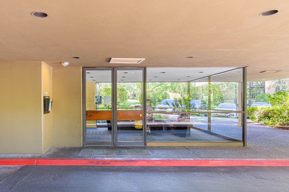 Photo of Outdoor in Palo Alto