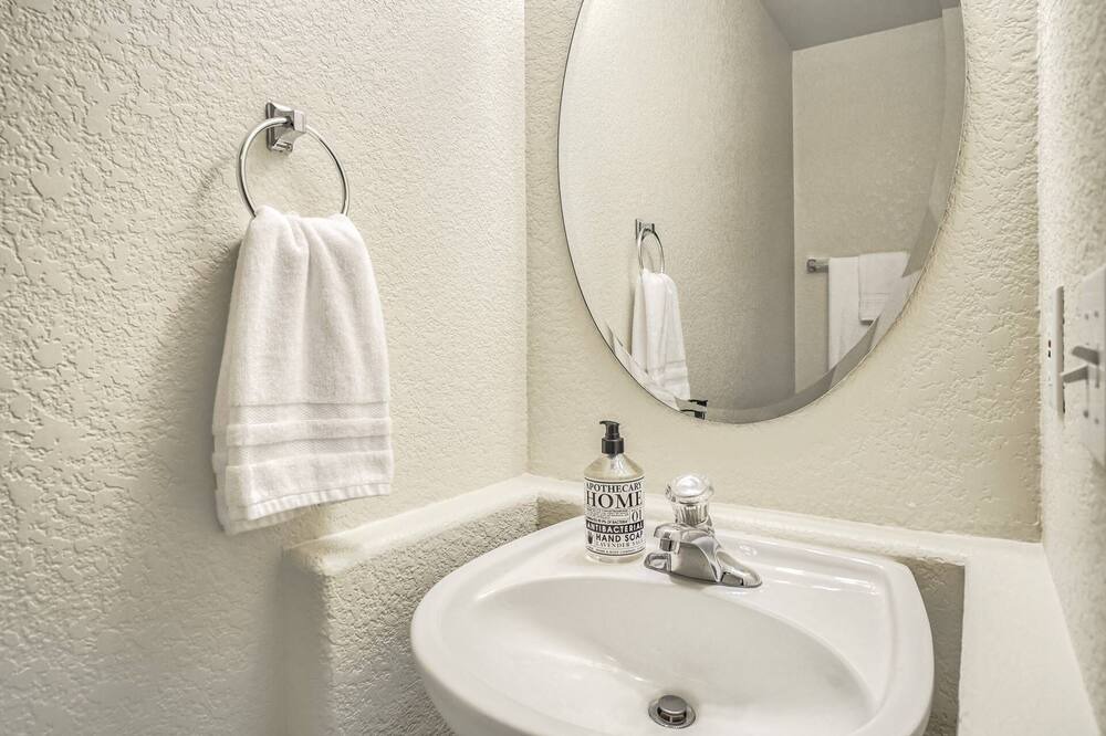 Photo of Bedroom in Cheyenne Meadows