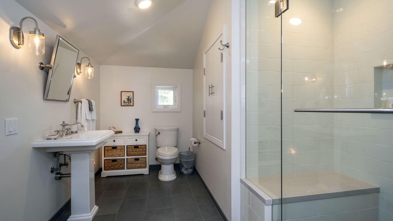 Photo of Bathroom in Montecito