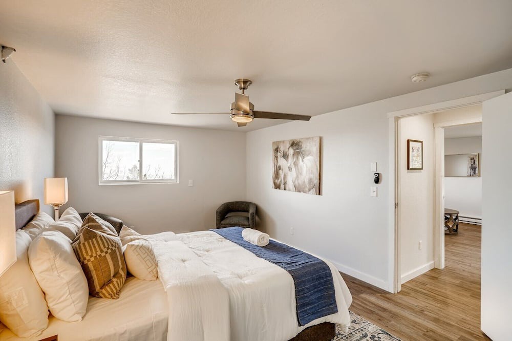 Photo of Bedroom in Coal Creek Canyon
