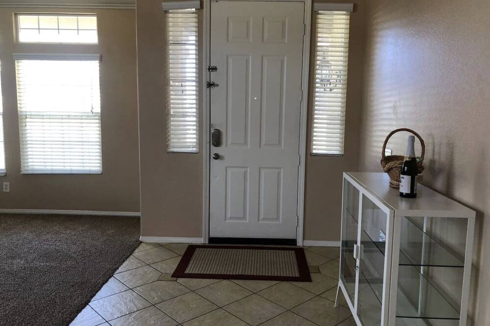 Photo of Bedroom in Victorville