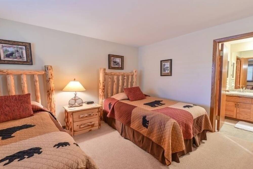 Photo of Bedroom in Mount Crested Butte