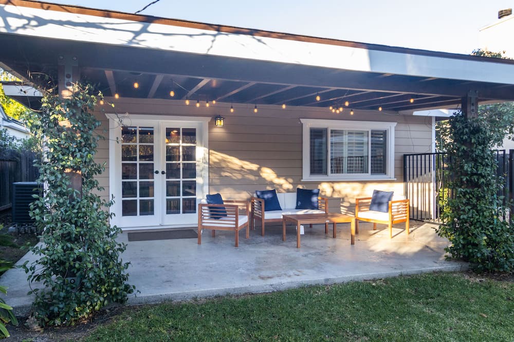 Photo of Patio Balcony in Sherman Oaks