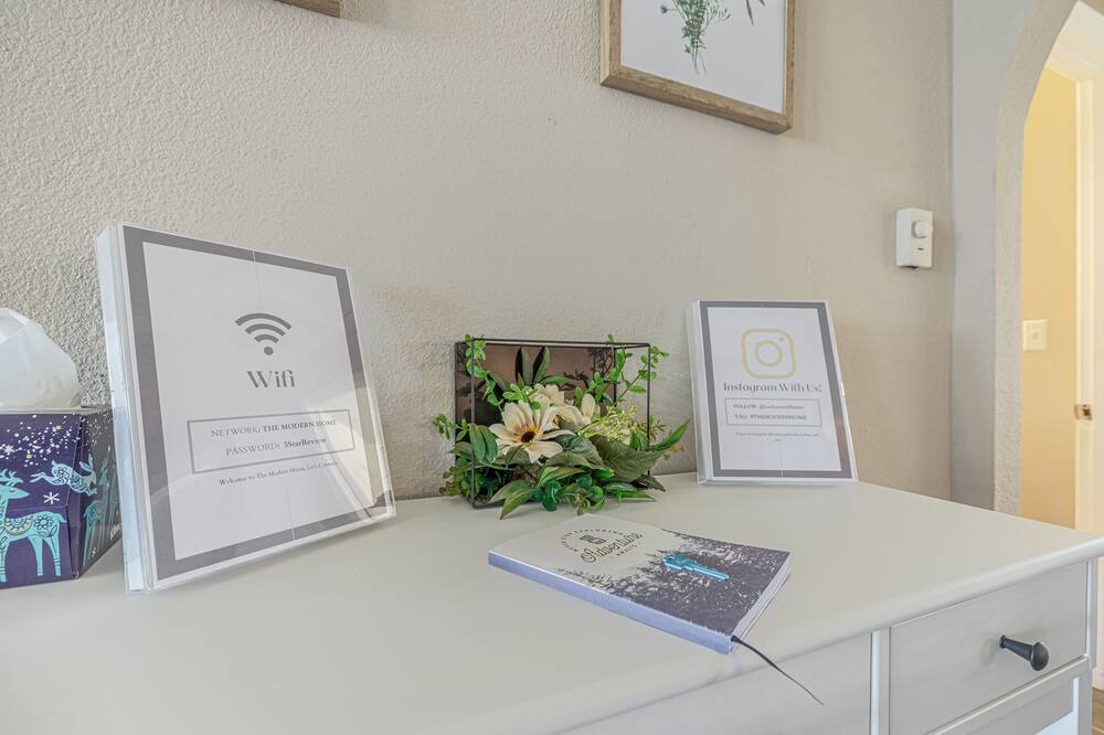Photo of Bedroom in Palmdale