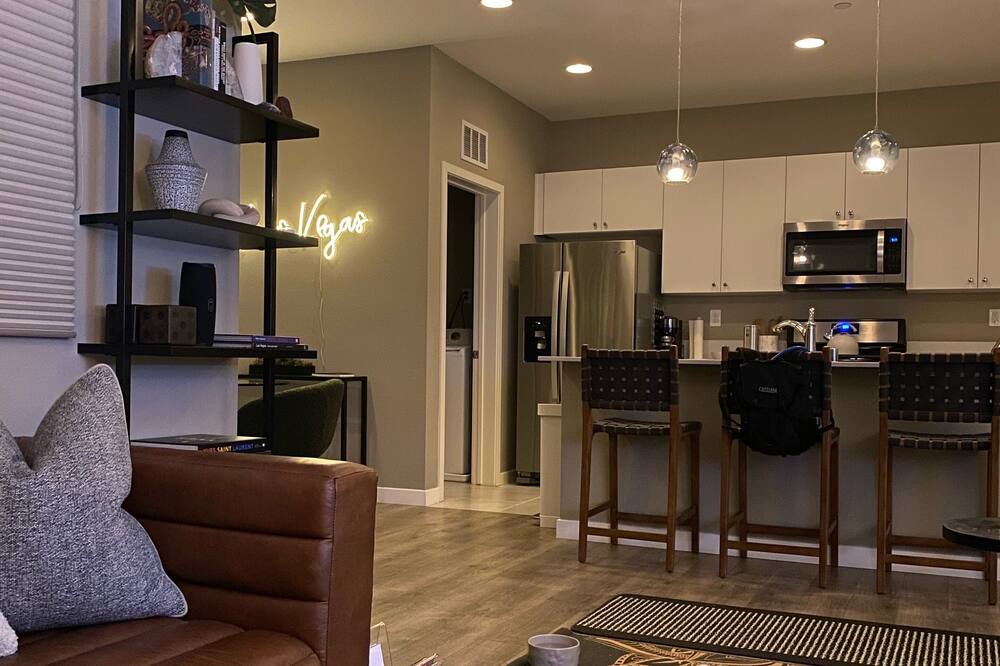 Photo of Livingroom in Summerlin South