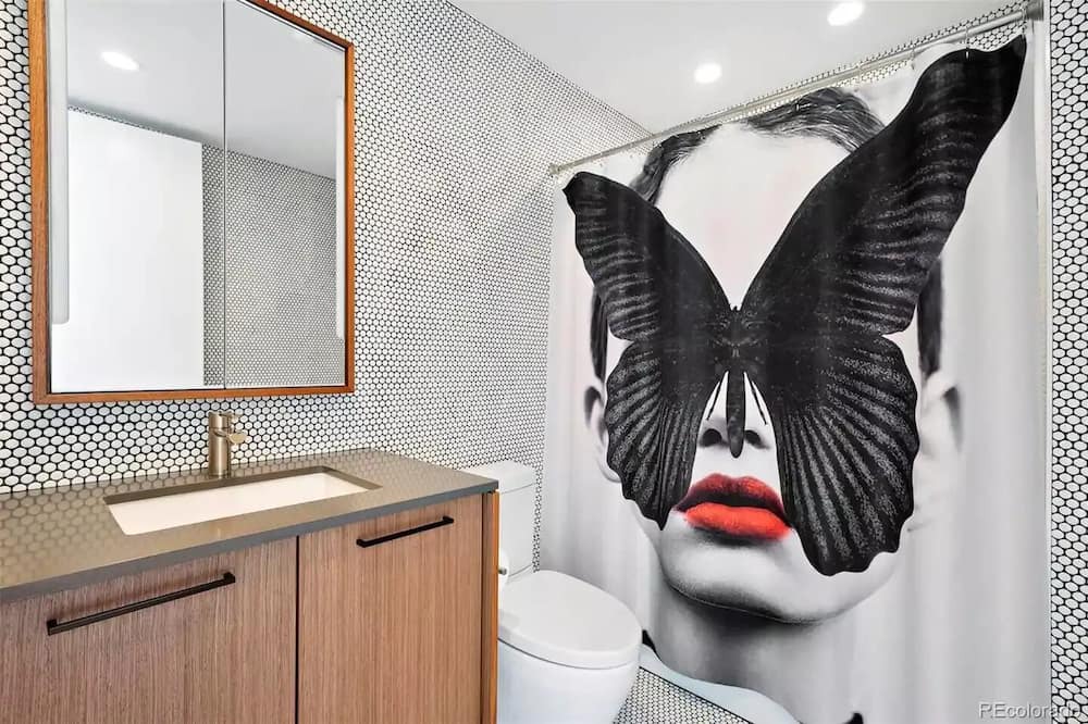 Photo of Bathroom in Cole