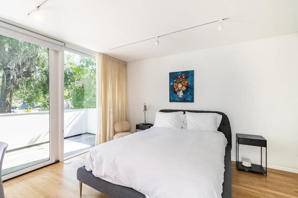 Photo of Bedroom in Cole