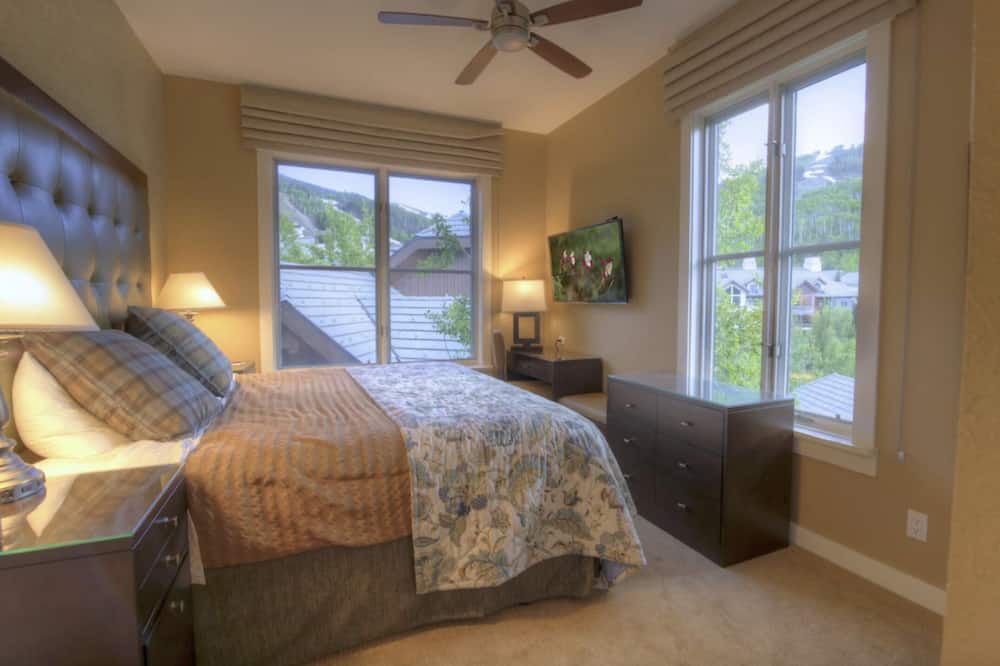 Photo of Bedroom in Breckenridge