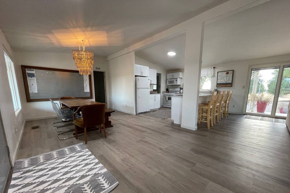 Photo of Livingroom in Creston
