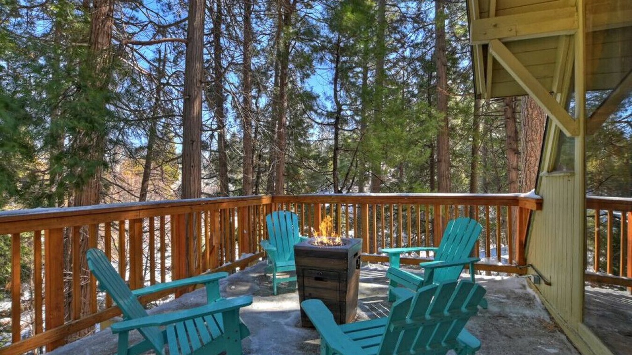 Photo of Outdoor in Lake Arrowhead