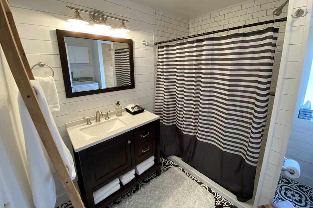 Photo of Bathroom in Clifton