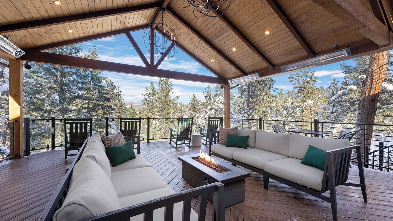 Photo of Patio Balcony in North Central Evergreen