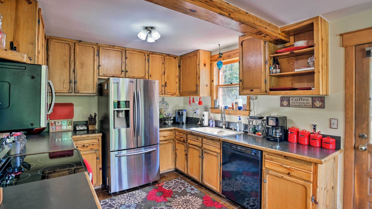 Photo of Kitchen in Central City