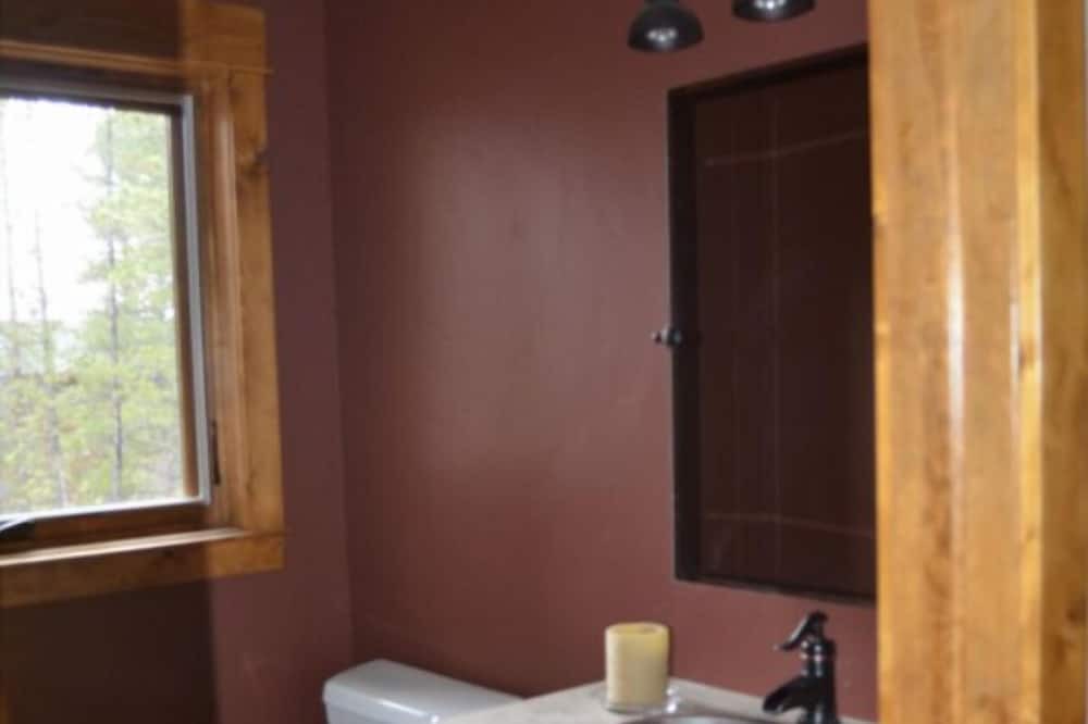 Photo of Bedroom in Breckenridge Heights