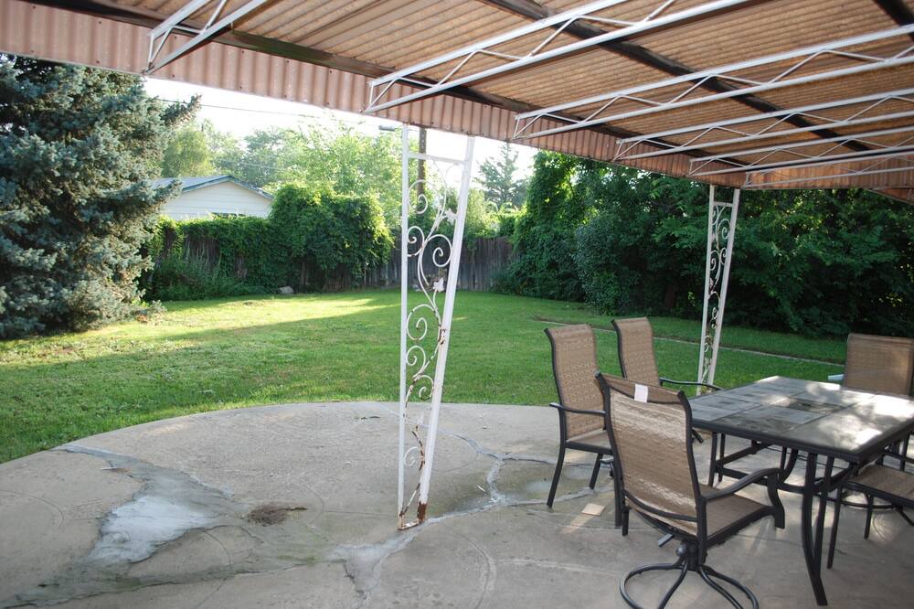 Photo of Outdoor in Jewell Heights - Hoffman Heights