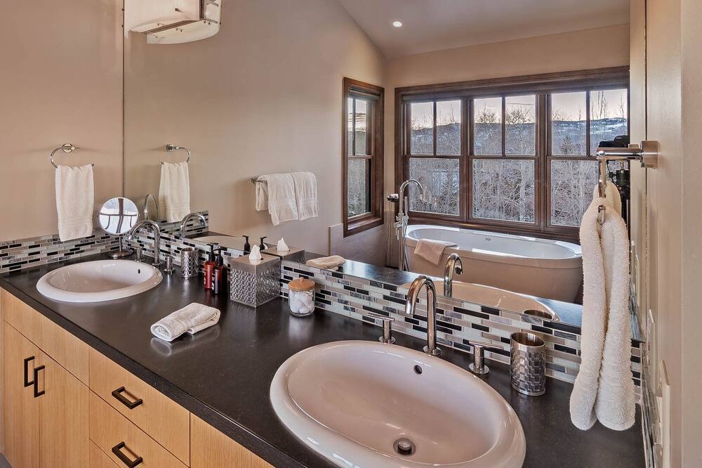 Photo of Bathroom in Cordillera