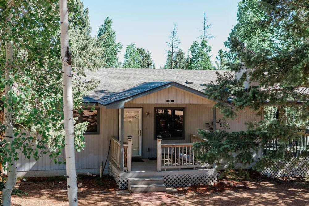 Photo of Outdoor in Spring Valley