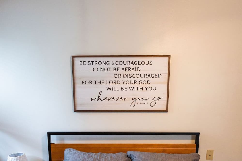 Photo of Bedroom in Spring Valley