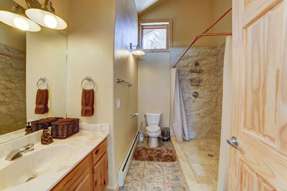 Photo of Bathroom in Dolores