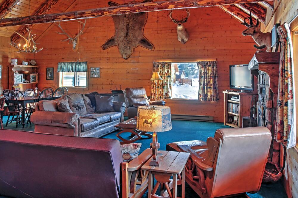 Photo of Livingroom in South Fork