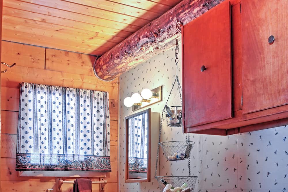 Photo of Bathroom in South Fork