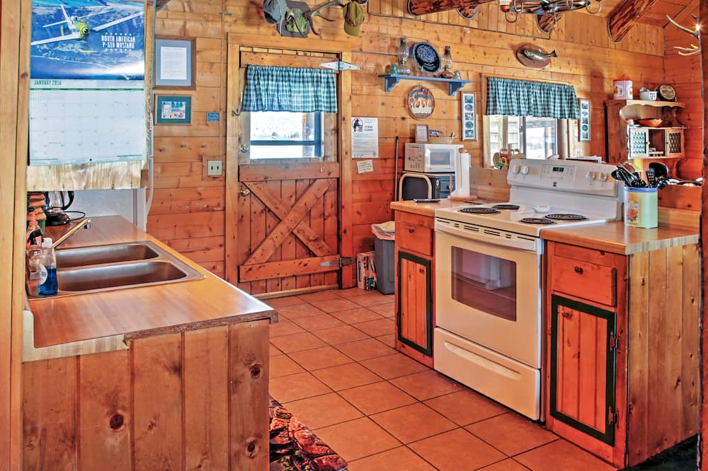 Photo of Kitchen in South Fork