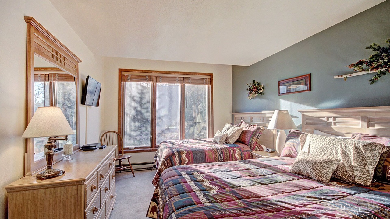 Photo of Others in Keystone