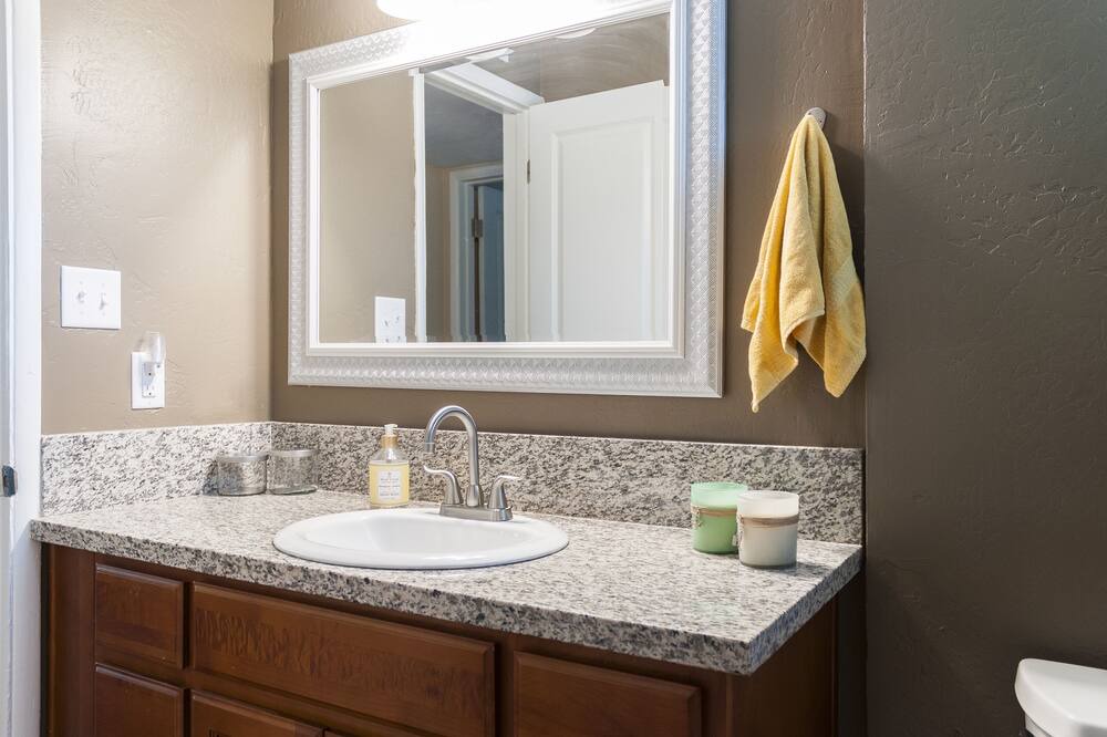Photo of Bathroom in Visalia