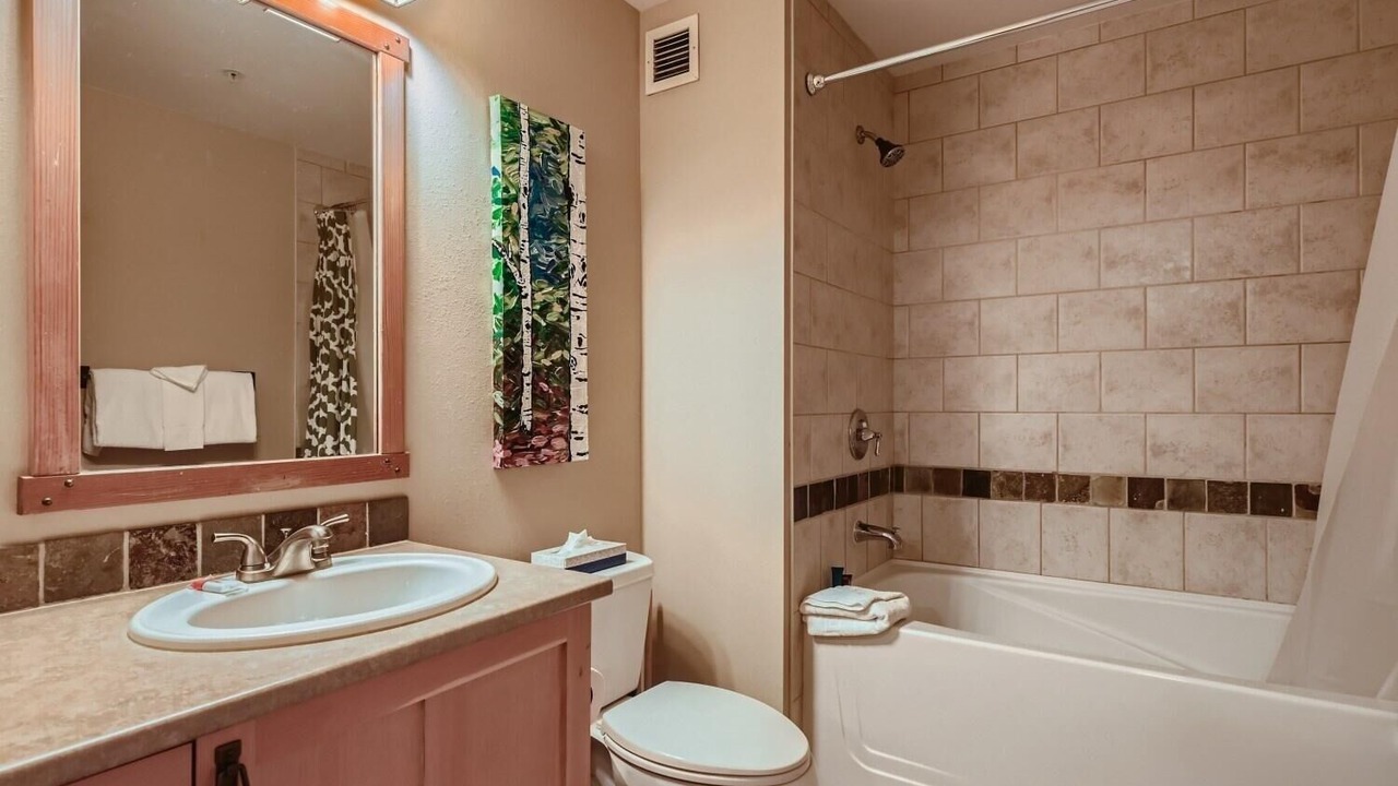 Photo of Bathroom in Copper Mountain Village