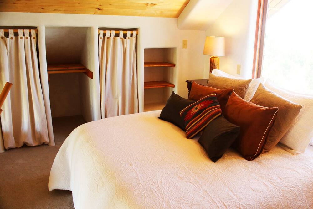 Photo of Bedroom in Mancos