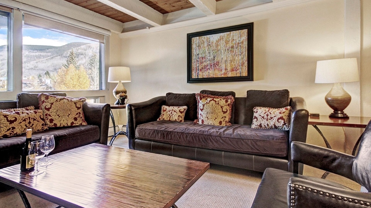 Photo of Livingroom in Vail