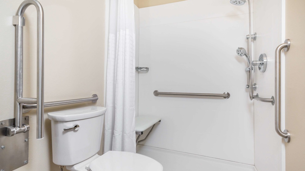 Photo of Bathroom in Tonopah