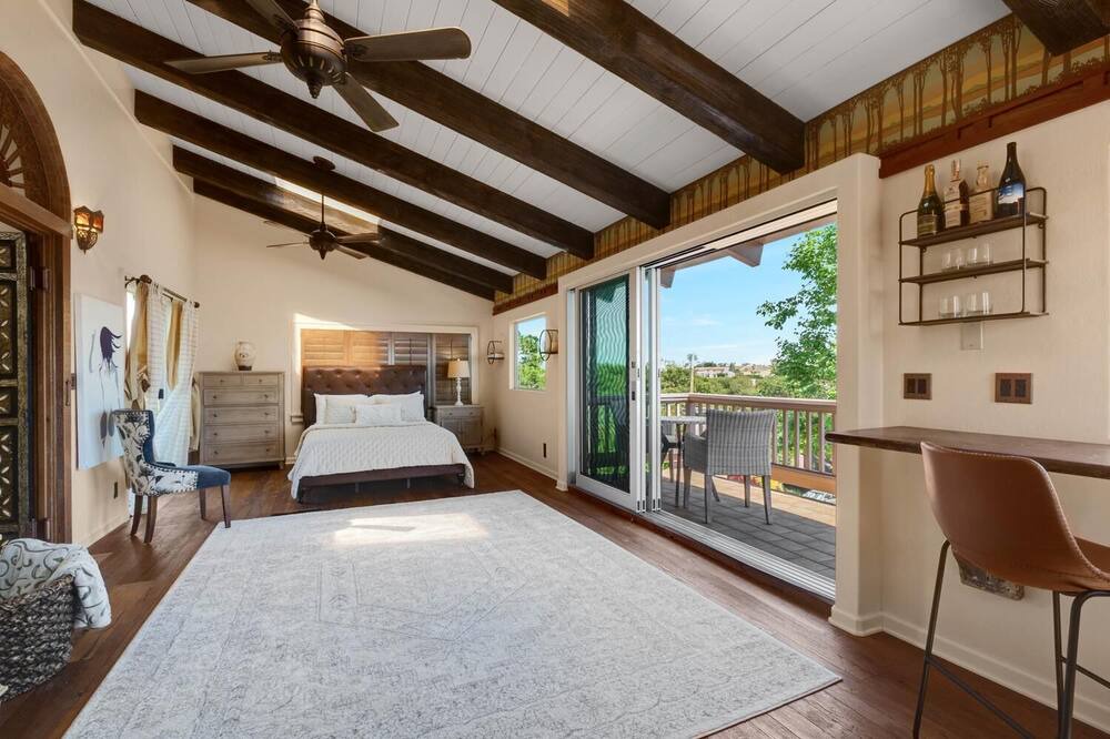 Photo of Patio Balcony in Alta Mesa