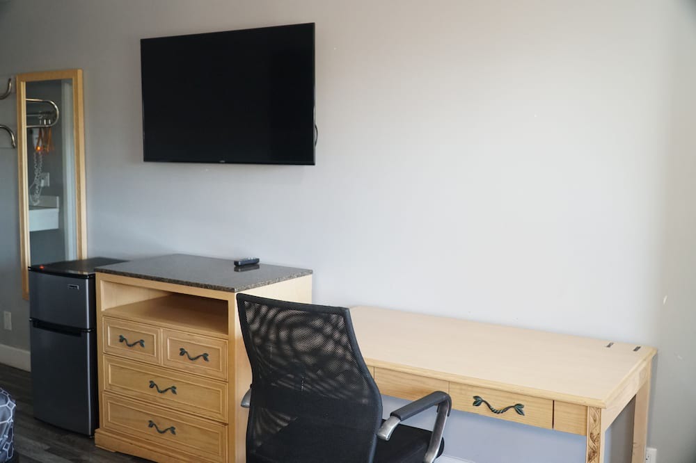 Photo of Bedroom in Baldwin Park