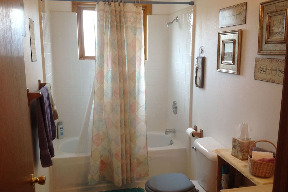 Photo of Bathroom in Salida