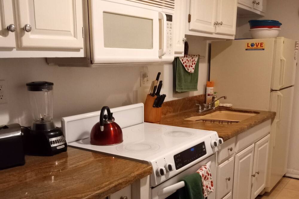 Photo of Kitchen in North Aurora
