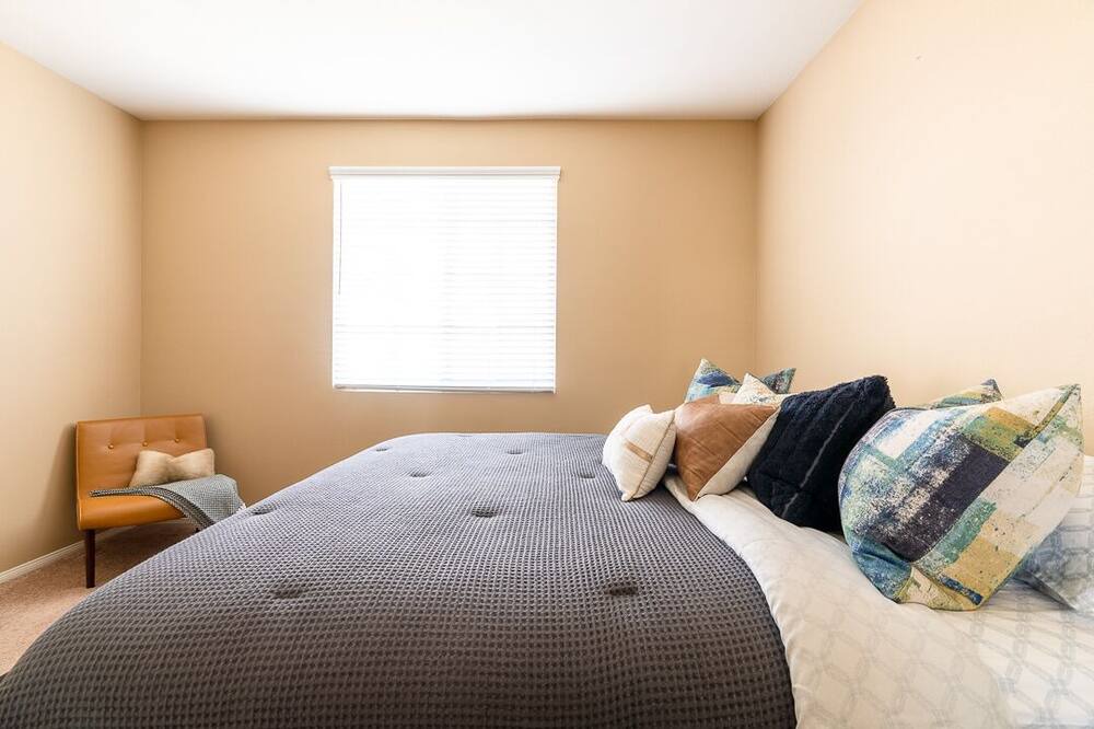 Photo of Bedroom in Menifee