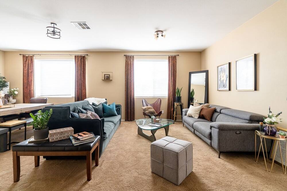 Photo of Livingroom in Menifee