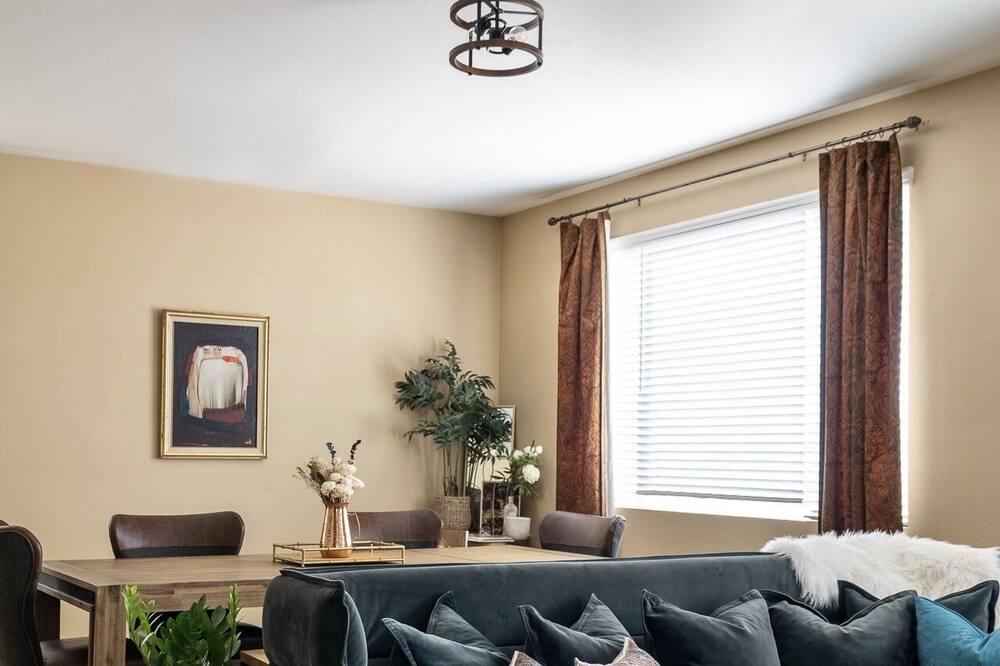Photo of Livingroom in Menifee