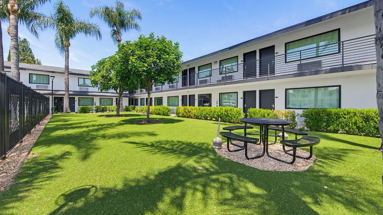 Photo of Outdoor in Van Nuys