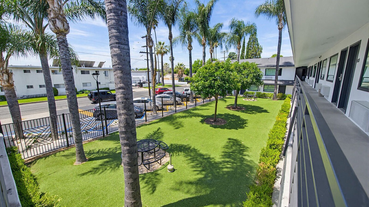 Photo of Outdoor in Van Nuys