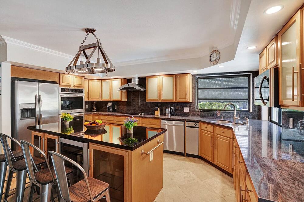 Photo of Kitchen in South Lake