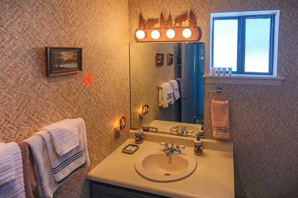Photo of Bathroom in Pagosa Springs