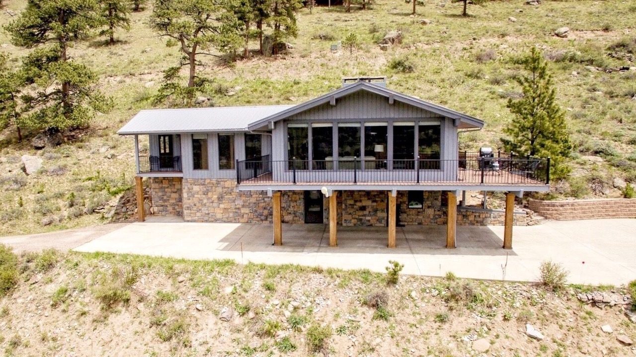 Photo of Outdoor in Windcliff Estates