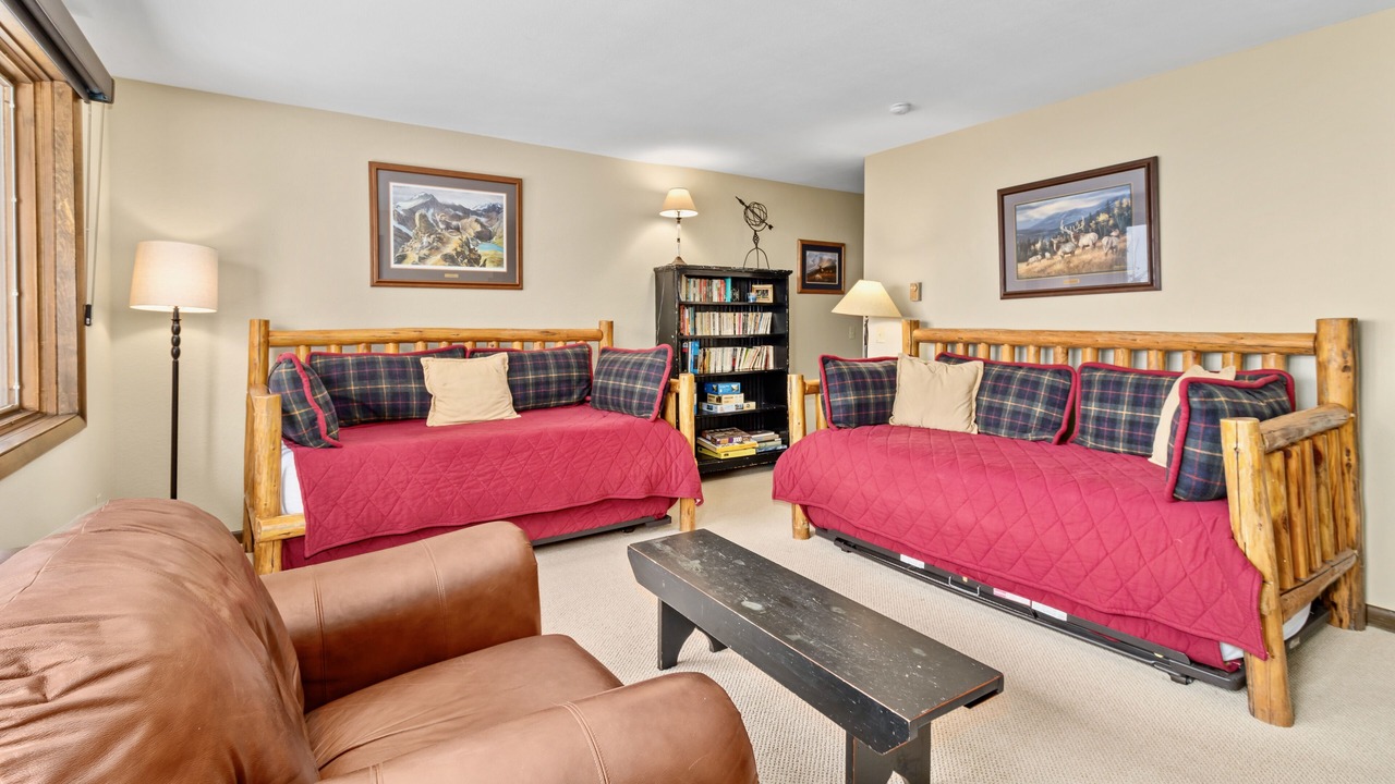 Photo of Others in Windcliff Estates