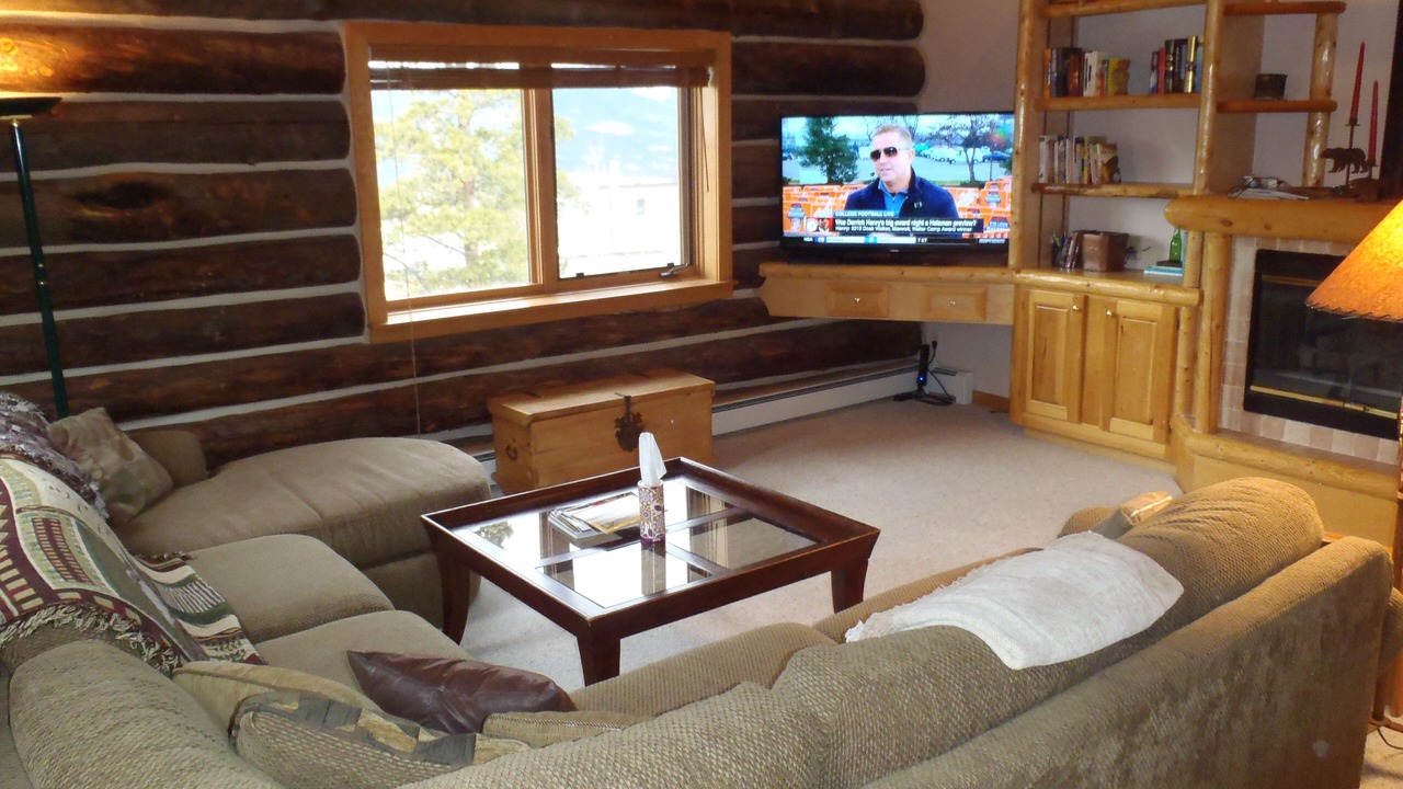 Photo of Livingroom in Woodmoor