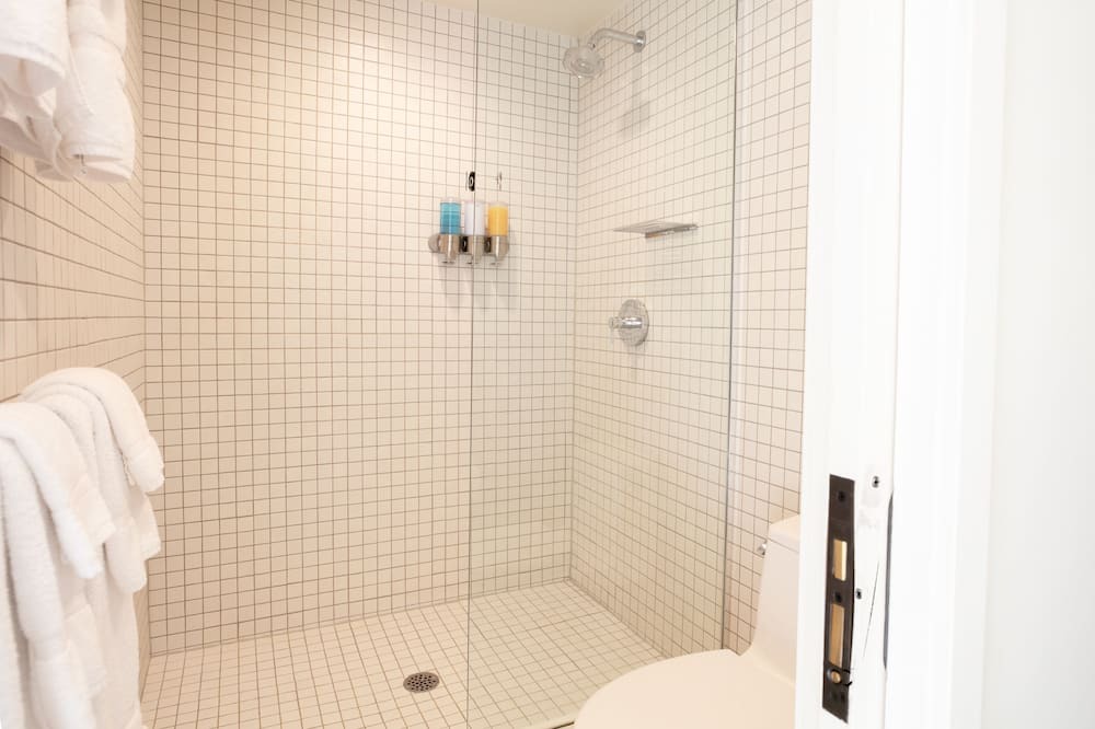 Photo of Bathroom in Green Mountain Falls